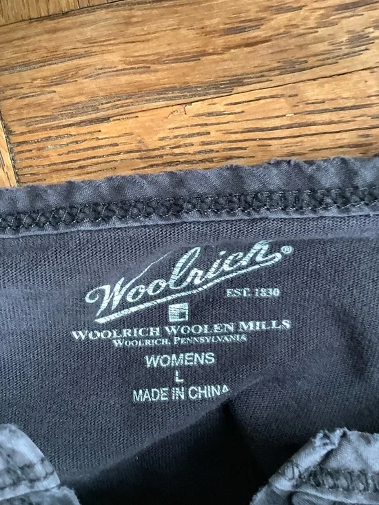 Woolrich Black Long-Sleeve Embroidered Henley - Picture 3 of 4